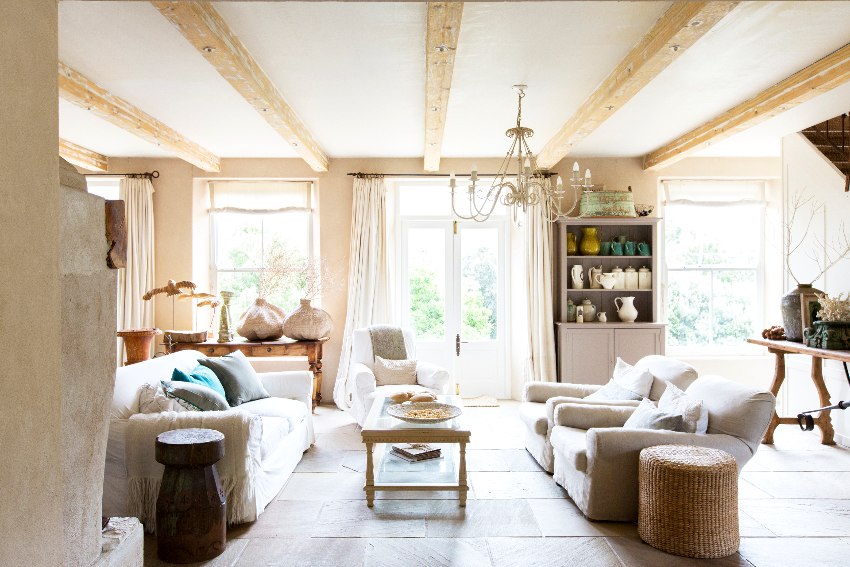 Living room with sofa, coffee table, chandelier